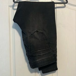 Democracy Jeri AB solution Skinny Jean.   Black 16W